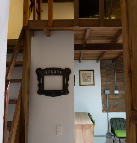 casa moore apartaestudios medellin